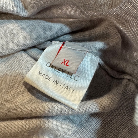 Orley Gray/Blue button Polo Shirt - Picture 3 of 4